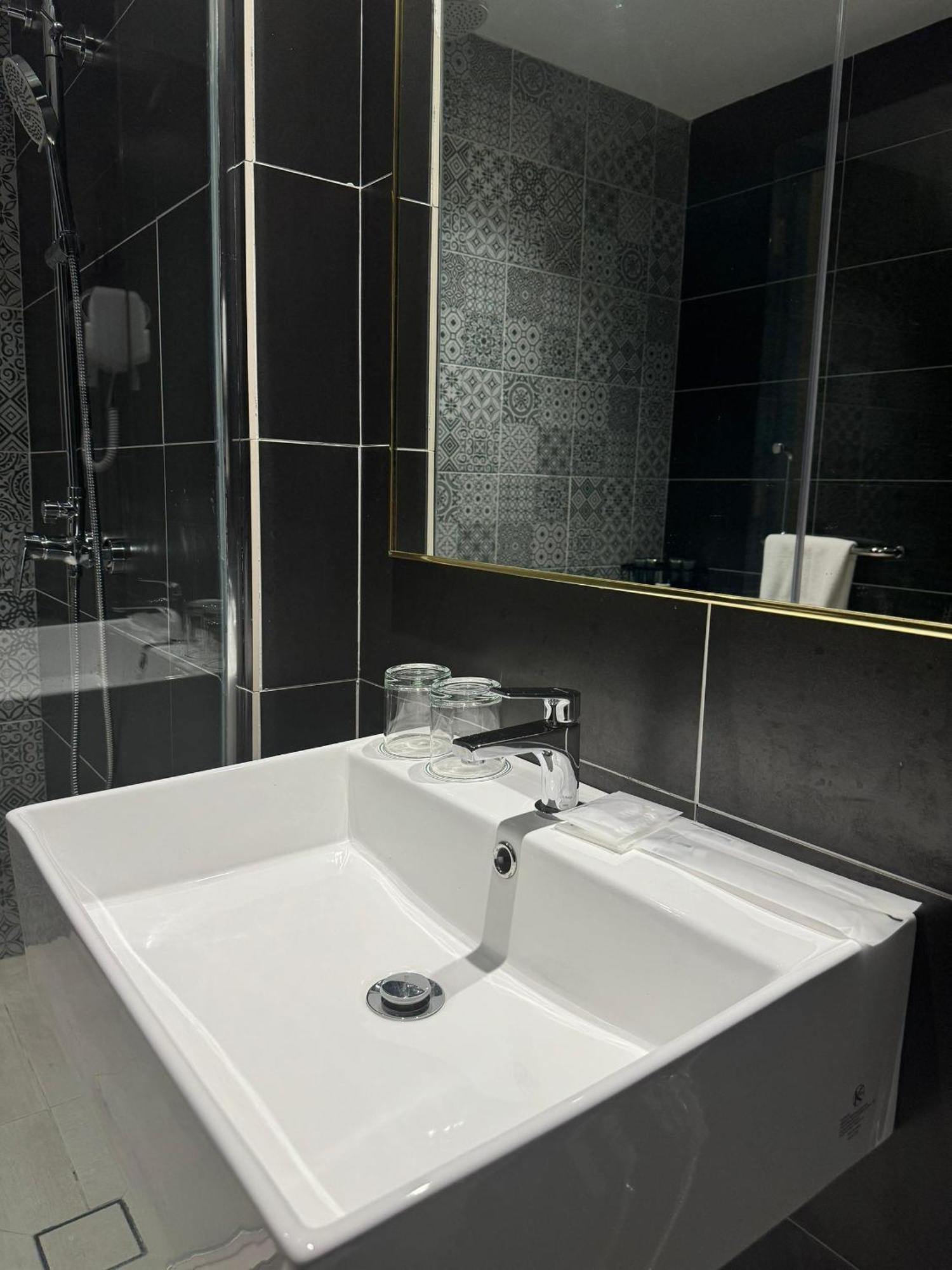 Le'Genda Hotel Kajang Exteriér fotografie