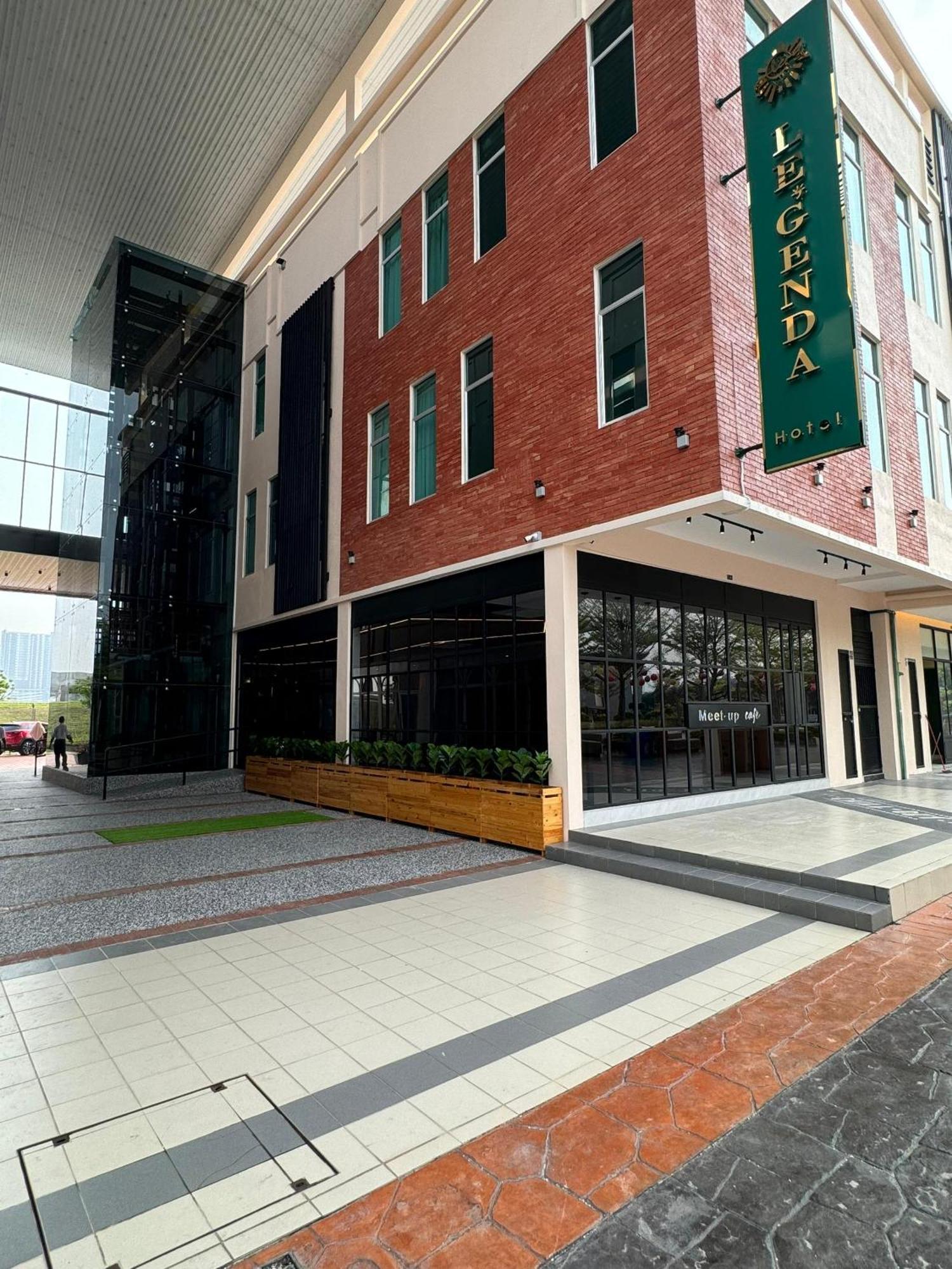 Le'Genda Hotel Kajang Exteriér fotografie